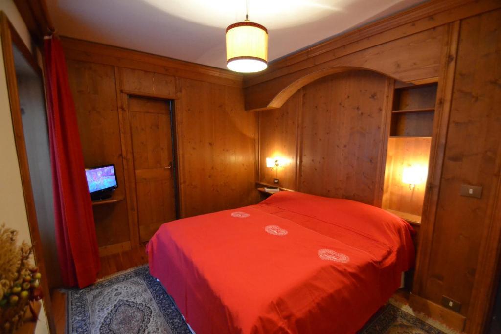 Hotel Villa Nevada Cortina d'Ampezzo Room photo